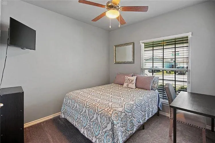 7410 Russ Ln — Photo 29