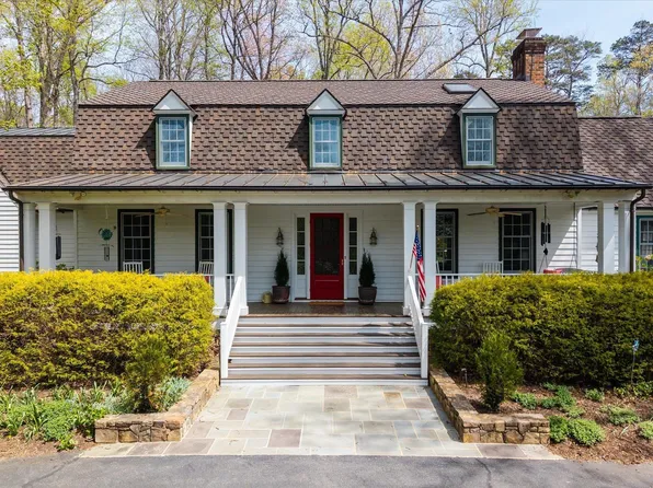 995 Old Garth Rd, Charlottesville, VA 22901