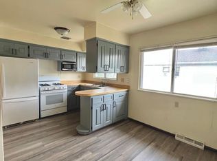 3542 S 80th St, Milwaukee, WI 53220