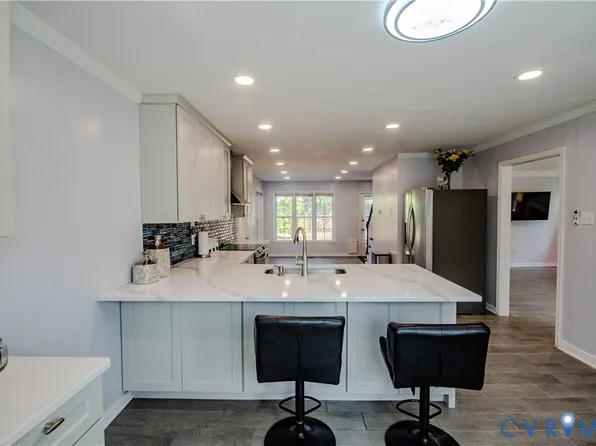 10912 Point Grey Rd, Henrico, VA 23233