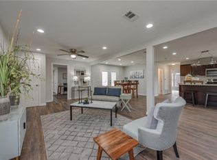 912 Coit St, Denton, TX 76201