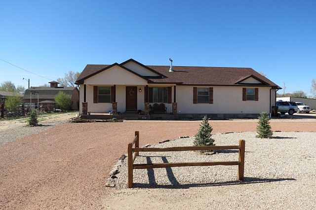 1st image of 30380 Huckleberry Ln