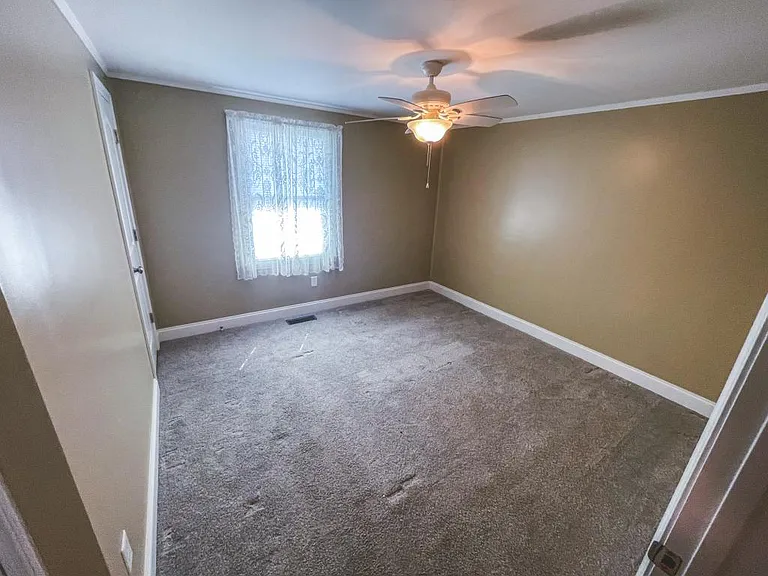 1206 Golf St — Photo 14