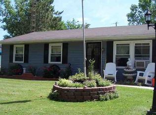 312 Hillside Dr, Lagrange, IN