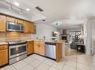 8651 E ROYAL PALM Road #127, Scottsdale, AZ 85258