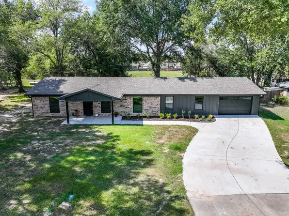 1703 Arbala Rd, Sulphur Springs, TX 75482