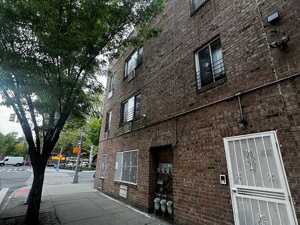 1st image of 865 E 178th Street