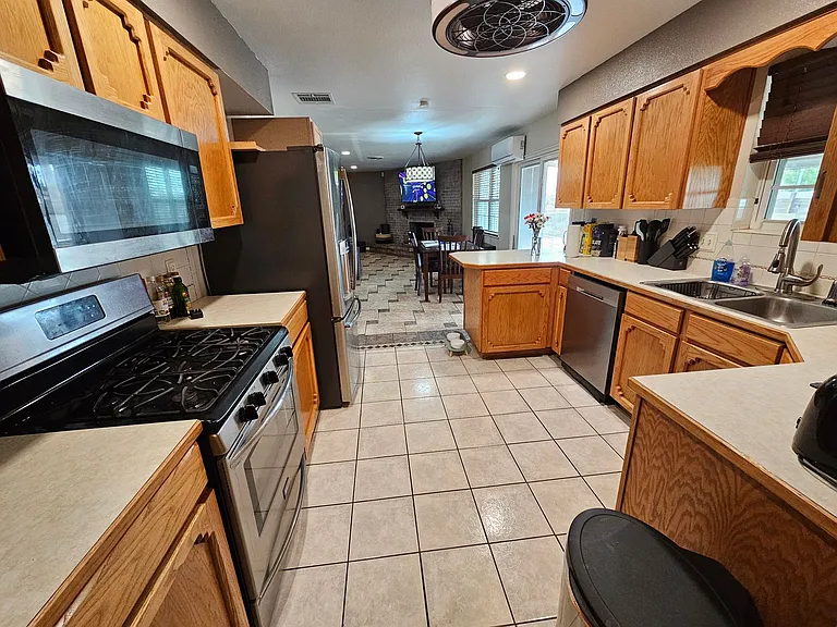 1331 Scenic Dr — Photo 10