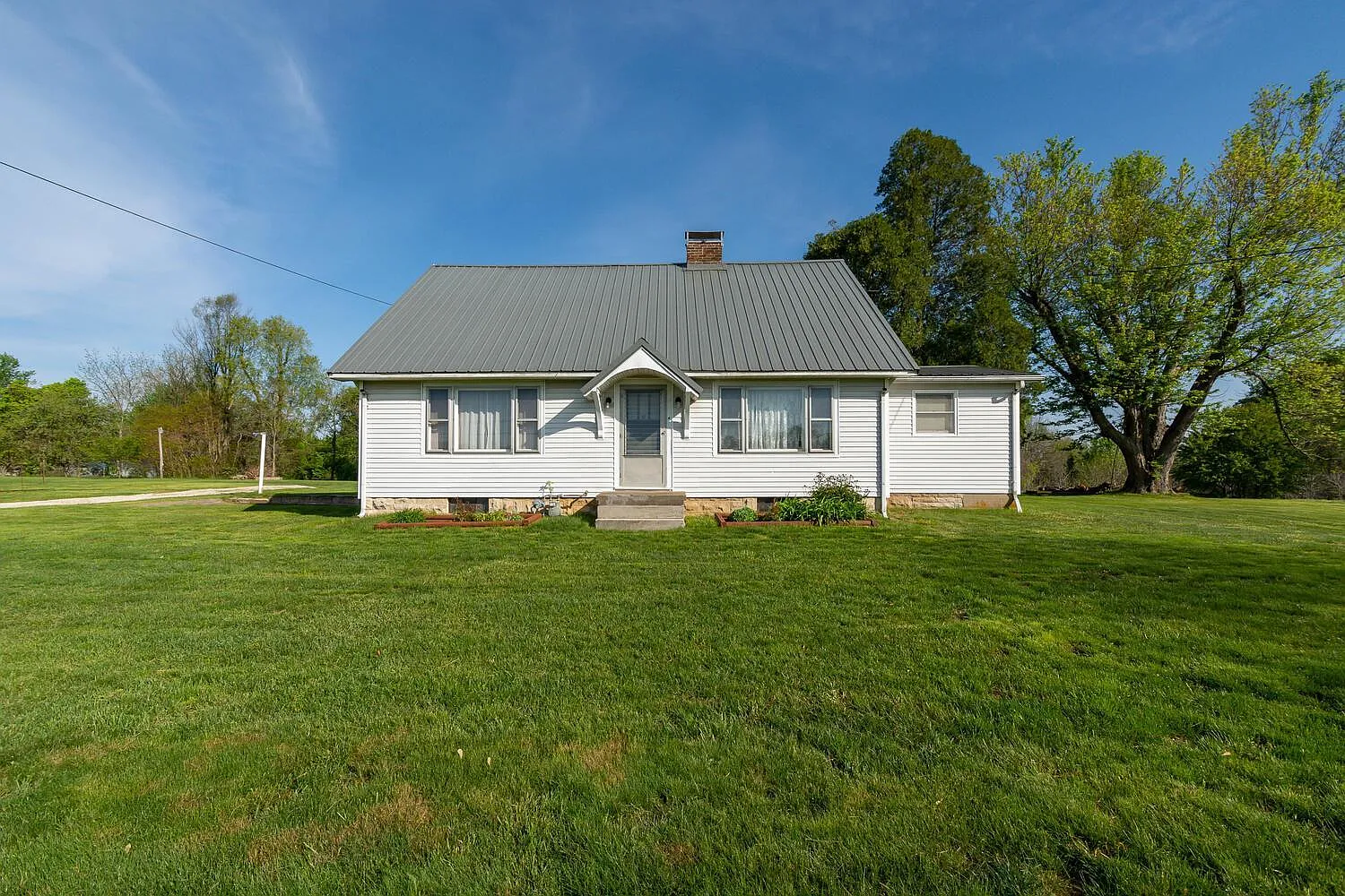 5890 W State Road 45 photo 1