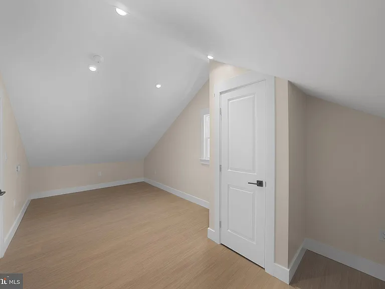 71 Dreamland Park Dr #75 — Photo 22