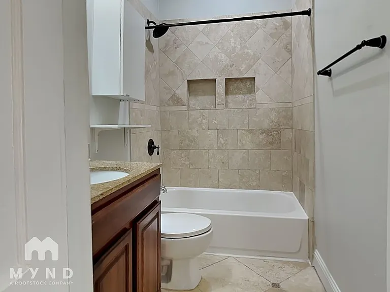 6024 Richmond Ave — Photo 15