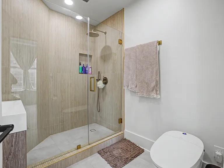 57 Forsyth St NW — Photo 7