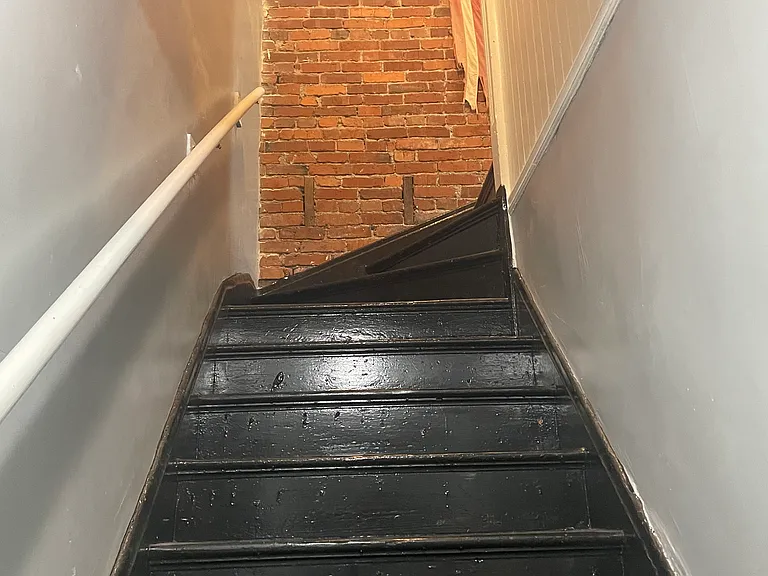 2700 California Ave #2L — Photo 9