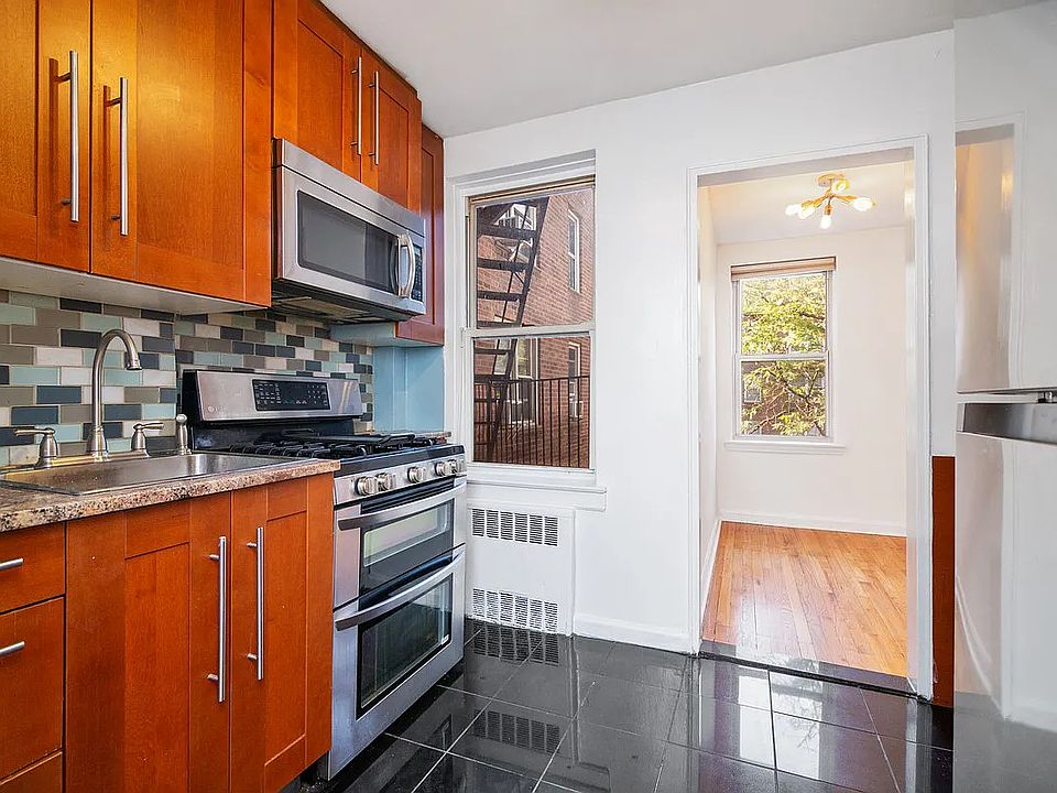 1st image of 6638 Yellowstone Blvd #4E