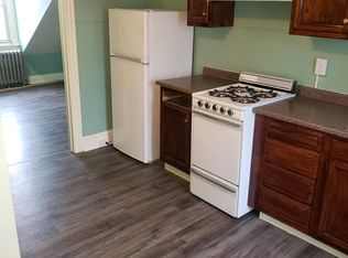 1341 Moss St, Reading, PA 19604