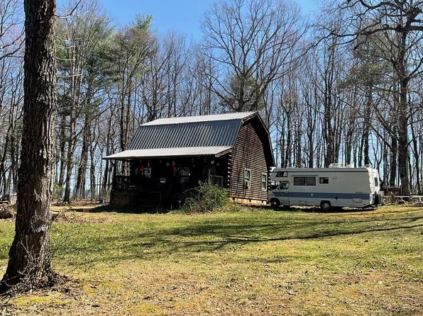 897 Brushy Fork Rd, Cana, VA 24317