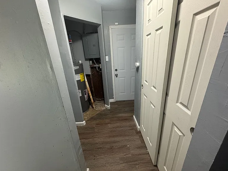 10113 Duke Dr — Photo 9
