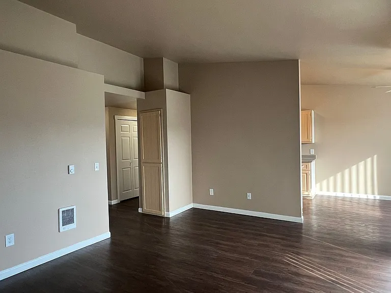 Vista Pointe Apartments in South Salem Oregon Comfortable Living Near Shopping and I5 — Photo 52