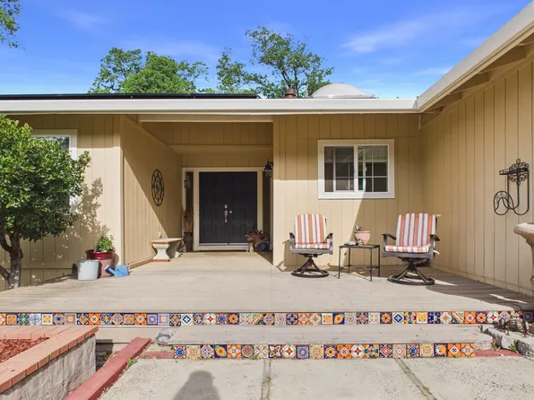 20574 Tanner Dr, Soulsbyville, CA 95372