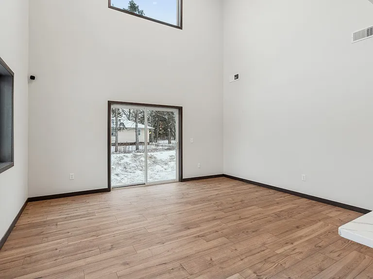 11514 Robinson Dr NW — Photo 6