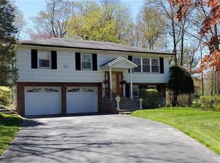 123 Jennifer Ct, Yorktown Heights, NY 10598