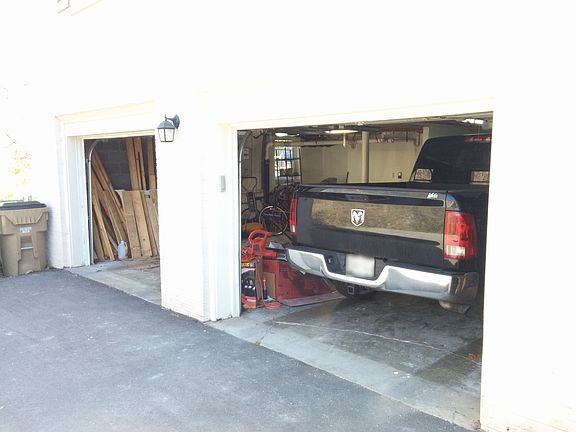 2-car garage