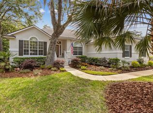494 Crosswind Dr, Fernandina Beach, FL 32034