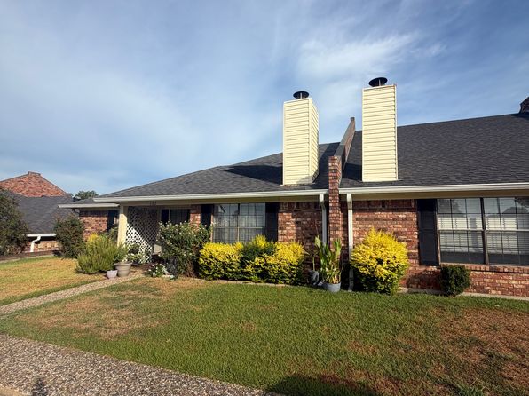 183 Pine Hills Dr