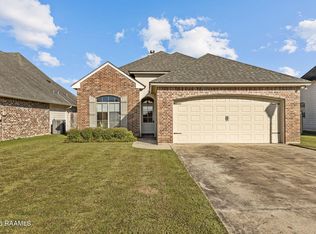 305 Sleepy Brook Rd, Lafayette, LA 70508