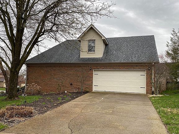 2nd image of 3688 Park Pointe Dr