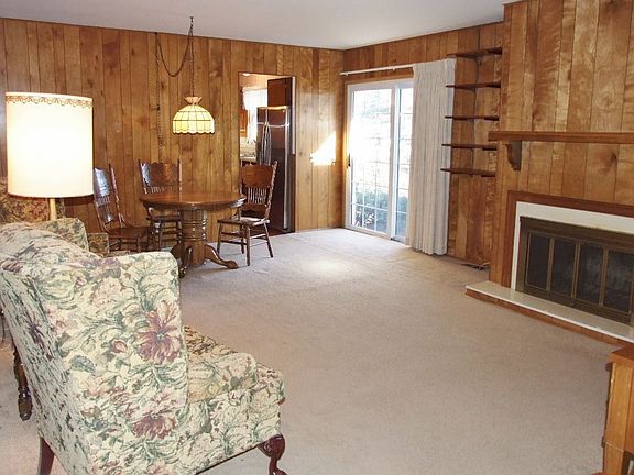 4th image of 2080 Barcelona Dr