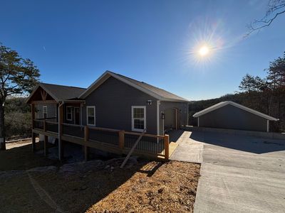 472 Greenbrier Drive, Hollister, MO, 65672