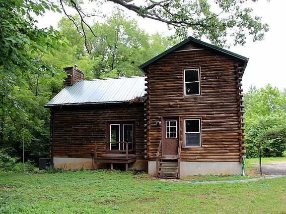 3rd image of 120 Shady Ln