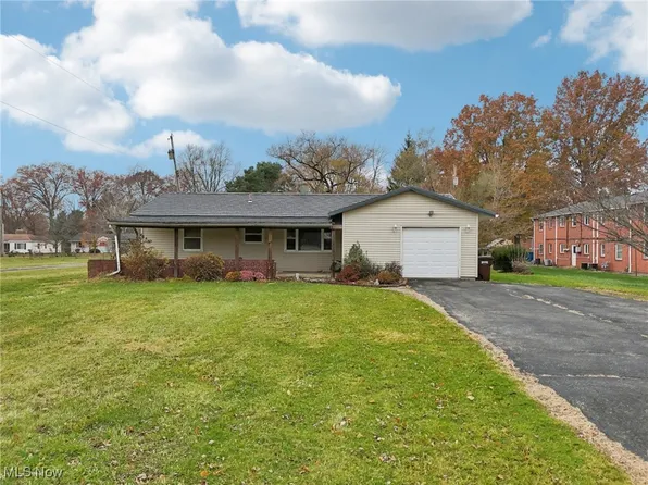 10556 Lagrange Rd, Elyria, OH 44035