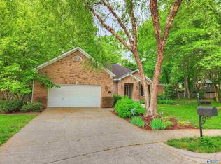 93 Fernbrook Ct, Madison, AL 35758