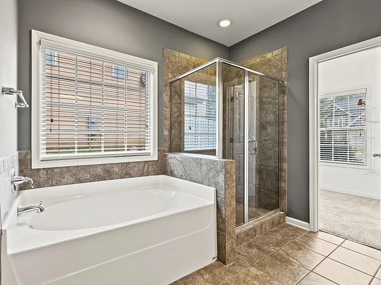 830 W Richland Cir — Photo 16
