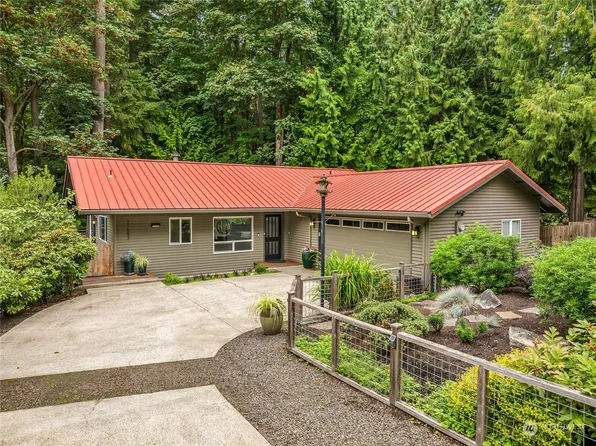 11697 Kirk Avenue NE, Bainbridge Island, WA 98110