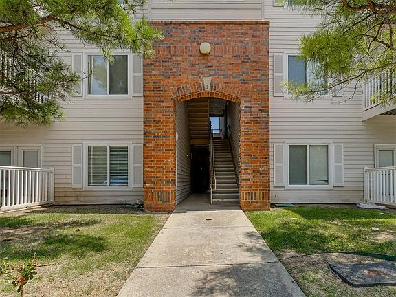 2nd image of 2200 Classen Blvd APT 2133