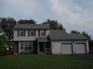 10 Fieldstone Cir, Hockessin, DE 19707