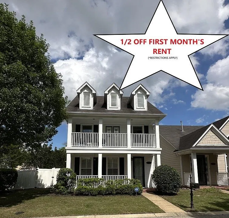 1390 Island Town Dr