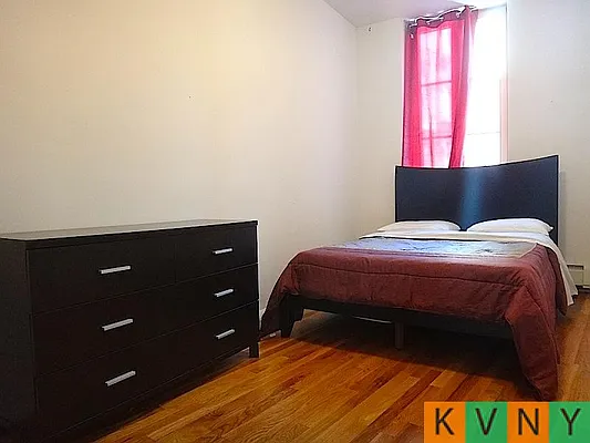 Rented by KVNY Soho | media 41