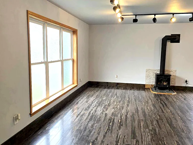 107 Franklin St #C0 — Photo 11