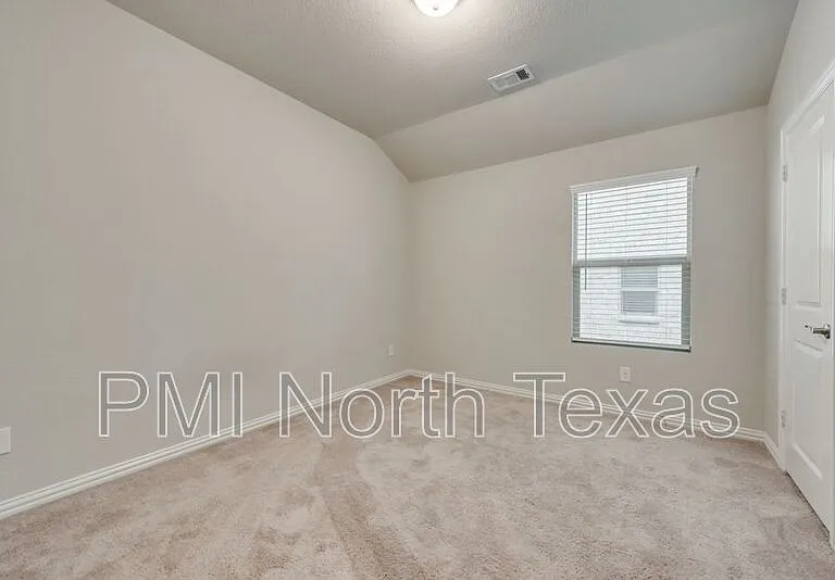 214 Stonehollow Way — Photo 11