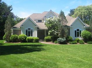 7 Partridge Hill Rd, Andover, MA 01810