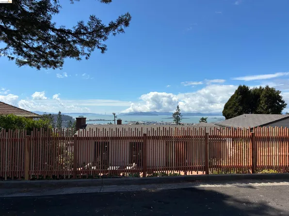 38 Highgate Rd, Kensington, CA 94707