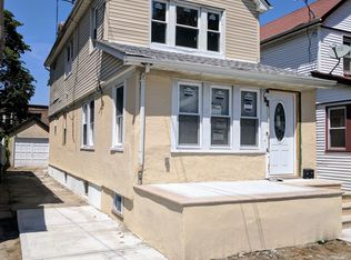 11630 219th St, Cambria Heights, NY 11411