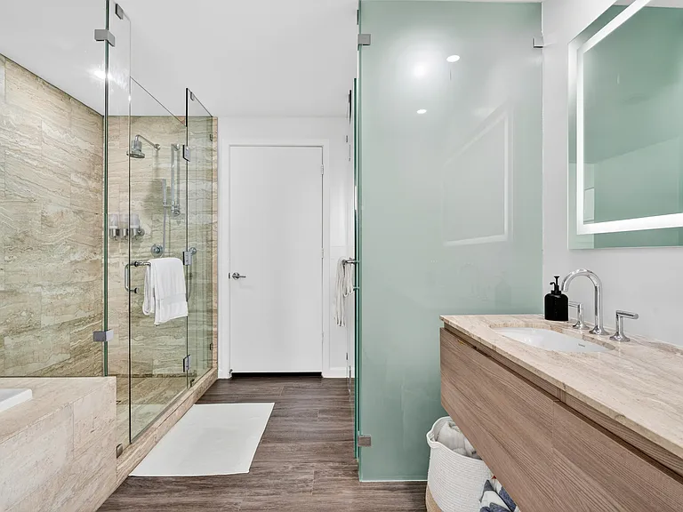2900 NE 7th Ave #1908 — Photo 8