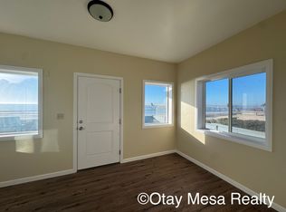 997 Ocean Ln, Imperial Beach, CA 91932