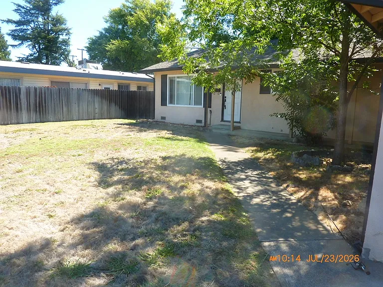 9443 Acapulco Way — Photo 21