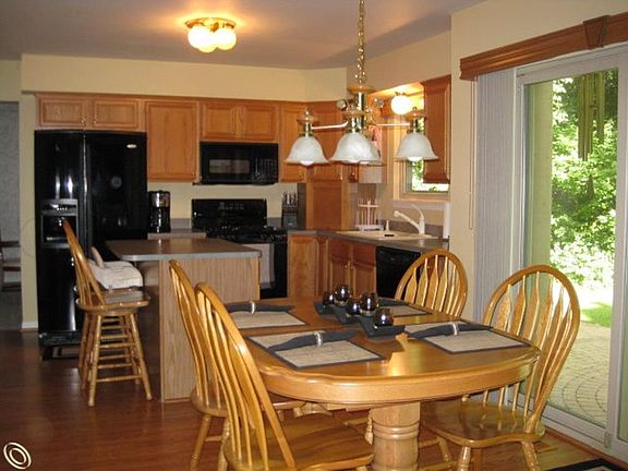 2nd image of 1641 Huntwood Park Ct